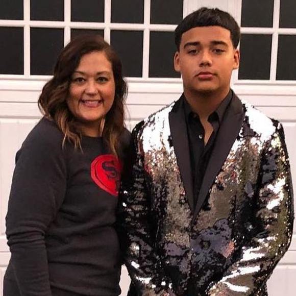 Meet your Posher, Paula - Picture 1 of 1